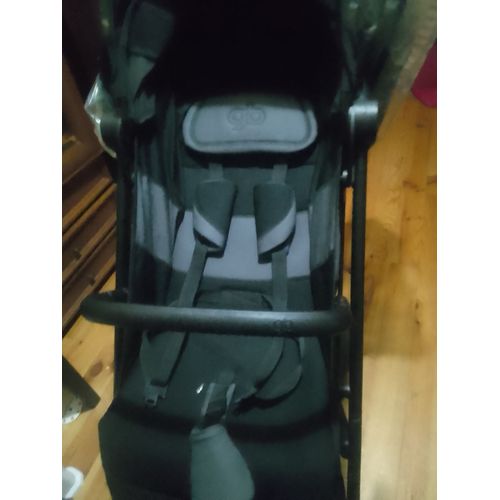 Pousette Cybex Q Terrain Ainsi Que Son Cosy Extensible