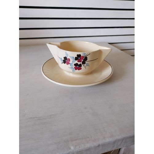 Ancienne Saucière De Saint Amand, Décor Floral