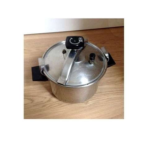 Cocotte Minute 10 Litres Seb Cuit Tout Vapeur Rapide Express Vitamin Preserve Sterilisation Inox Auto Cuiseur Fabriqué En France Cuisson Tradition Robuste Ss Pression Surveill Securit Marmit Faitout