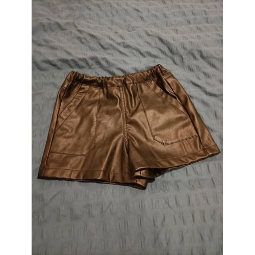 Short En Cuir