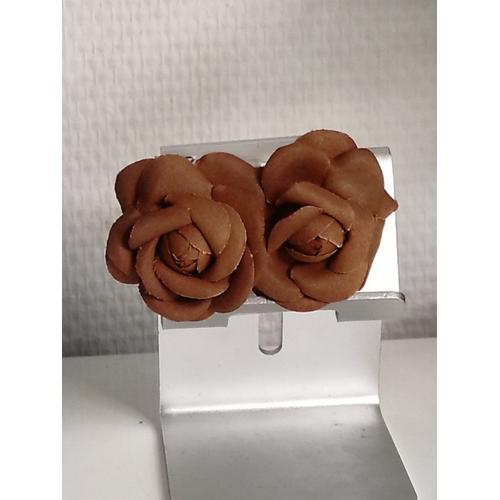 Boucles D'oreilles Roses Marron Neuves