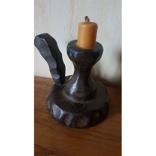 Bougeoir en bois rustique