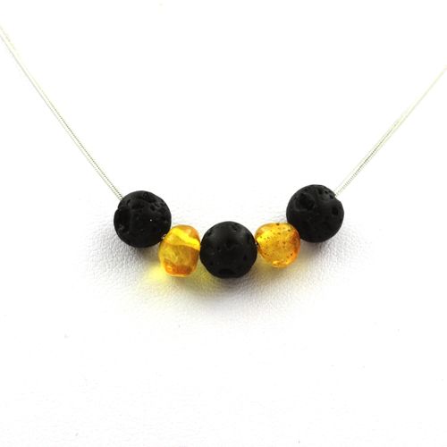 Collier Perles Lave 8 Mm + Ambre Véritable De La Mer Baltique Chaine En Acier Inoxydable.