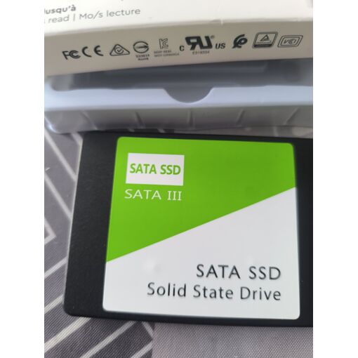 SSD WESTERN DIGITAL VERT INTERNE 4TO SATA III 2""5 !!!