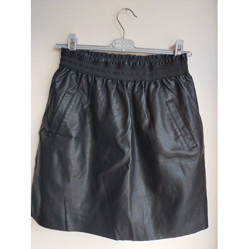 Jupe Zara Basic Noir Simili Cuir Ts