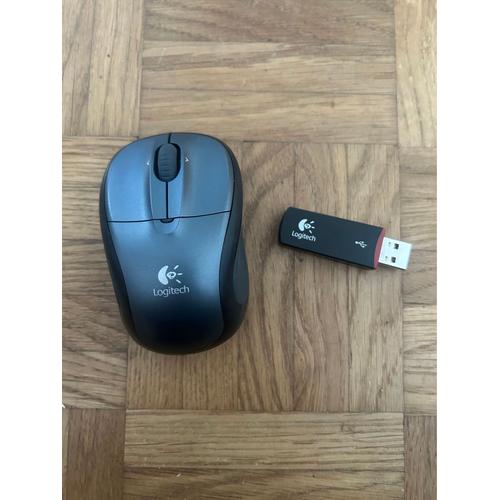 Souris sans fil Logitech 