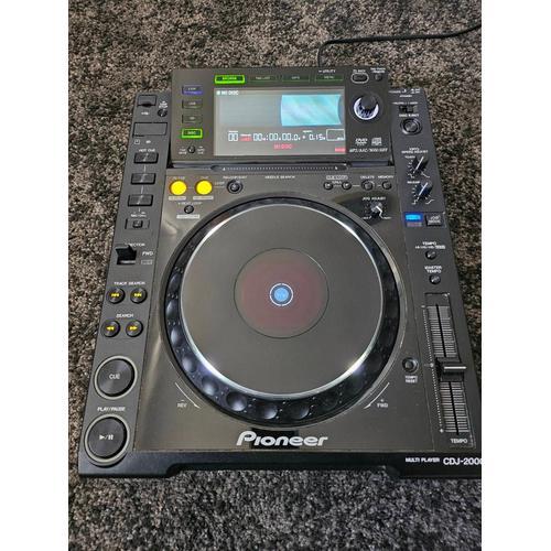 Pioneer CDJ-2000