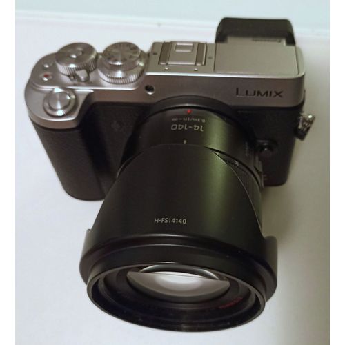 Panasonic Lumix DMC-GX8 Hybride 20.3 mpix + Objectif 14-140 mm