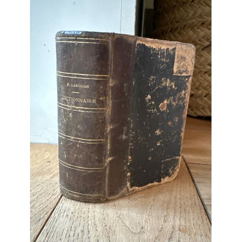 Dictionnaire Larousse Ancien