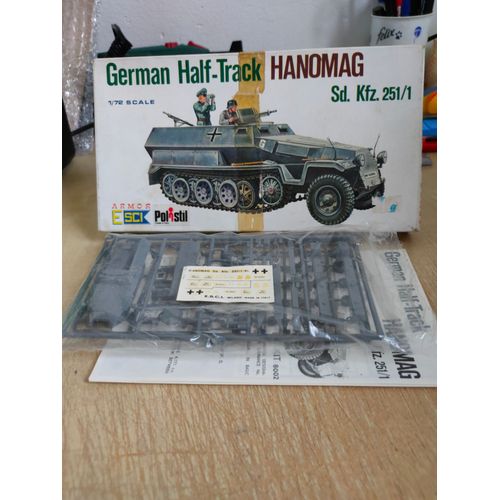 Maquette Char Esci 1/72 : German Half Track Hanomag Sd.Kfz 215/1-Esci