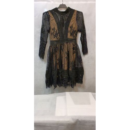 Robe Dentelle Manches Longues Noir Femme In Vogue Paris Taille S