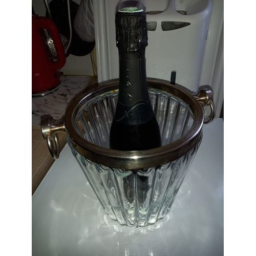 Seau A Glace En Metal Argente Article Pour La Maison