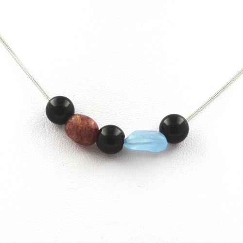 Collier Perles Agate Noire 8 Mm + Rubis Du Brésil + Aigue-Marine Du Chaine En Acier Inoxydable.