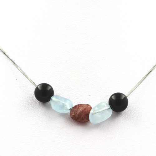 Collier Perles Agate Noire 8 Mm + Aigue-Marine Du Brésil + Rubis Du Chaine En Acier Inoxydable.