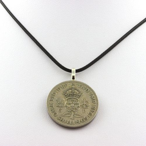 Collier Pièce De Monnaie Royaume-Uni 20 Pence Elizabeth Ii Cordon Noir.