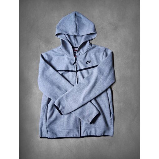 Veste Nike Tech Grise.