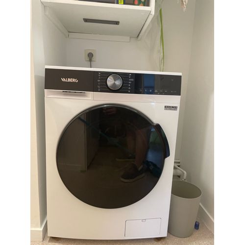 Machine à laver/ lave-linge Valberg 7kg WF 714 A W566C