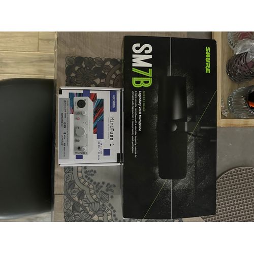 MICRO SHURE SM7B + CARTE SON