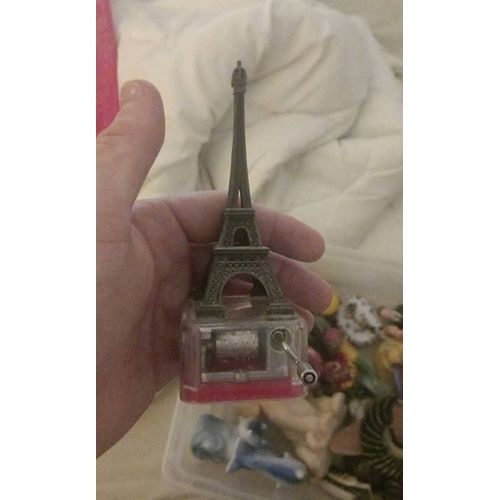 Tour Eiffel Musical