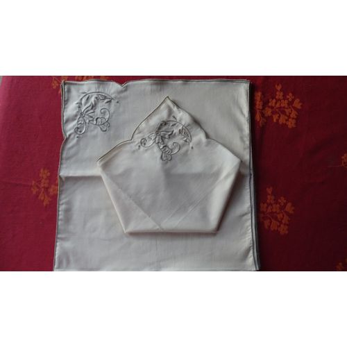 8 Serviettes De Table Coton cru - Motif Floral Brod En Coin - Neuves