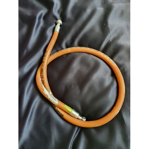 Tuyau orange pour gaz