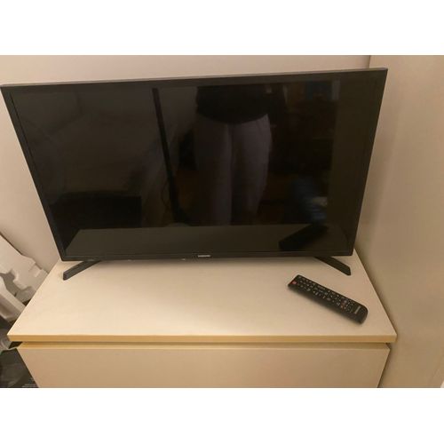Samsung UE32J5000 - 32"