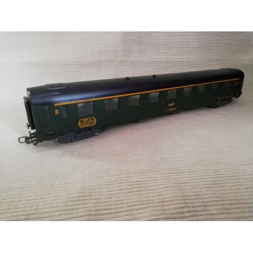 Wagon Voyageur N° 16 Ho 1/87 ( Made In France )-Jouef