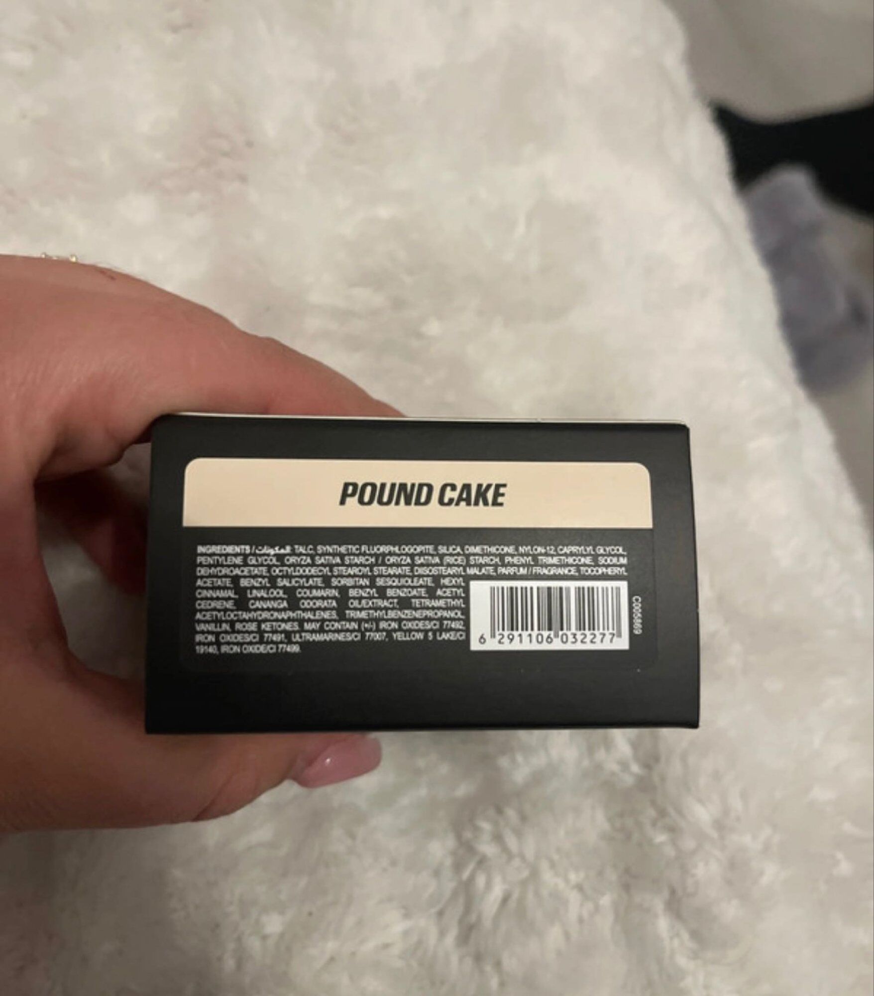 Poudre Huda Beauty Pound Cake