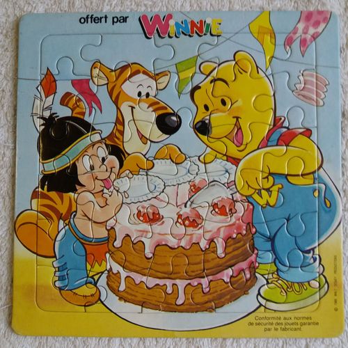 Puzzle 30 Pièces Winnie L Ourson : Le Gâteau