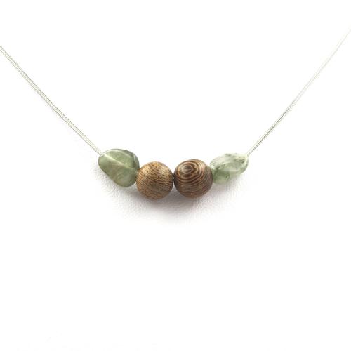 Collier Quartz Rutile Vert Du Brésil + Perles Bois 8 Mm Chaine En Acier Inoxydable.