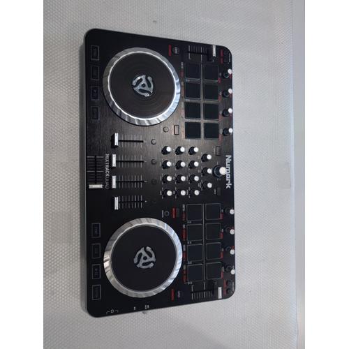 Platine DJ Numark mixtrack quad