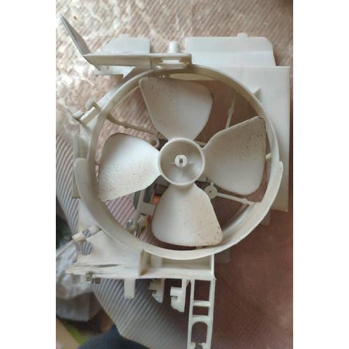 Ventilateur Micro ondes LG MS2338NB