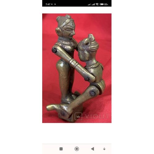 Figures en bronze sur les charnières de la composition d'amour Kama Sutra Am