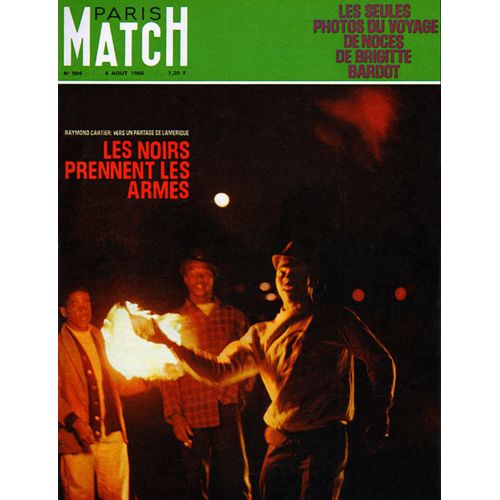 Paris Match N° 904 : Los Angeles : Le Pouvoir Aux Noirs 6 P – Brigitte Bardot Et Gunther Sachs 6 P – Marilyn Monroe 3 P - Michel Polnareff 2 P - Jean-Paul Belmondo Et Ursula Andress 2 P - 6 Août 1966