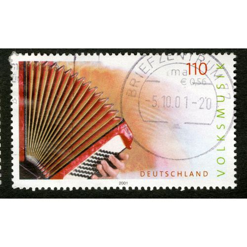 Timbre Oblitéré Deutschland, Volksmusik, 2001, 110