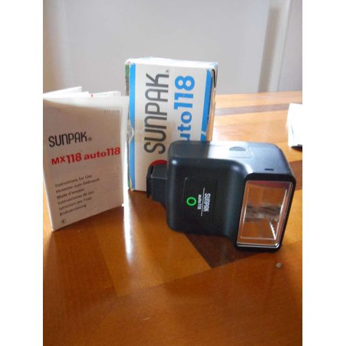 FLASH SUNPAK auto 118