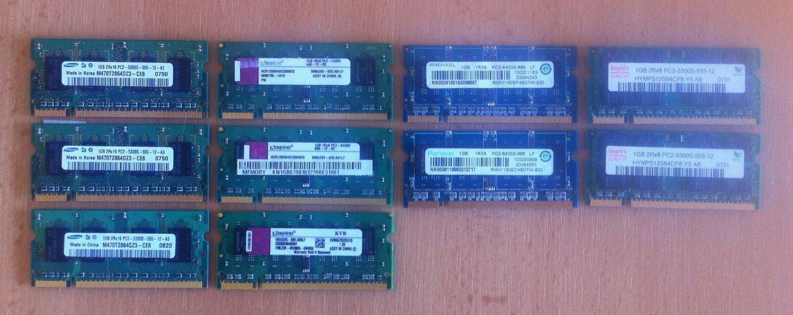 Lot de barrette mémoire 1 Go DDR2 - SODIMM