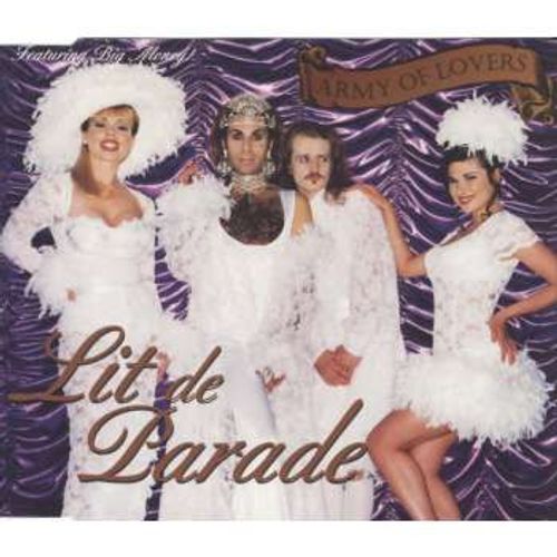 Lit De Parade