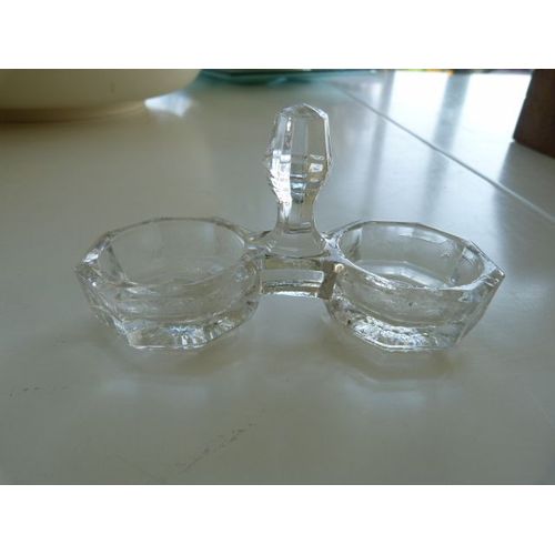 Salière Poivrière En Verre Ancien 12 Cms