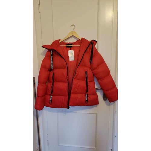 Doudoune Hiver Pour Femme Taille 42 De Couleur Rouge