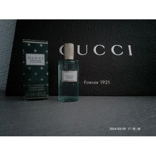 Miniature De Parfum " Gucci " " Mémoire D Une Odeur " Pleine Eau De Parfum Dans Sa Boite