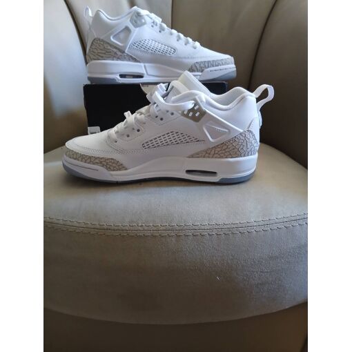Jordan Low Spizike 38.5