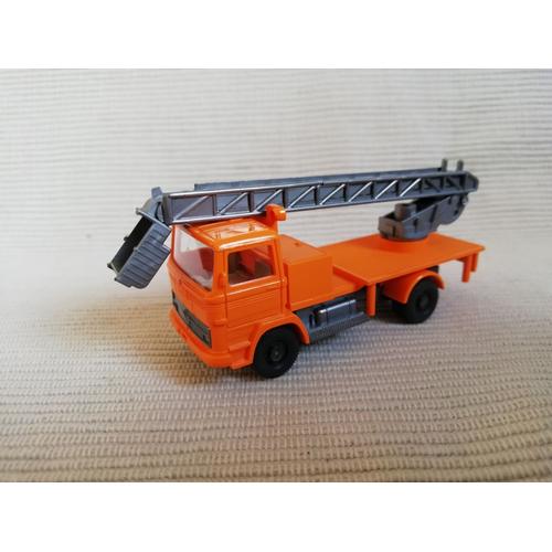Camion Mercedes Grande Echelle Ho 1/87 ( Made In Germany)-Wiking