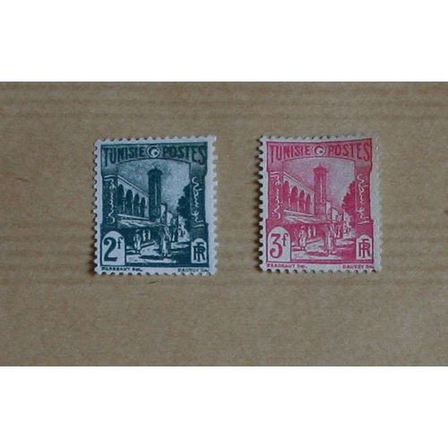 2 Timbres : Tunisie