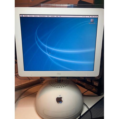 Apple iMac PowerPC G4 700 MHz 2002 Vintage