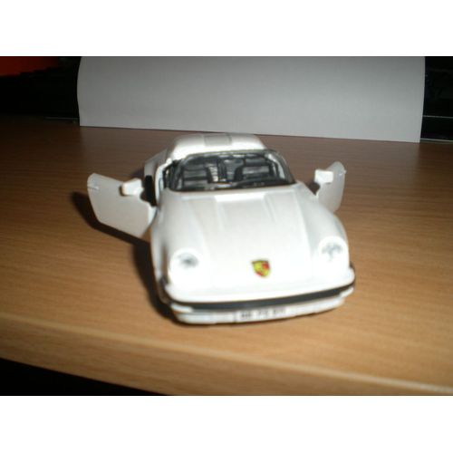 Porsche 911 Speedster - 1/38-Maisto