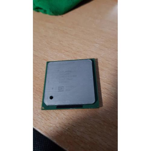 Intel pentium 4 HT 2.40 GHz . 512KB L2-cache/Bus 800MHz- SL6WT-socket PGA-478 - Intel