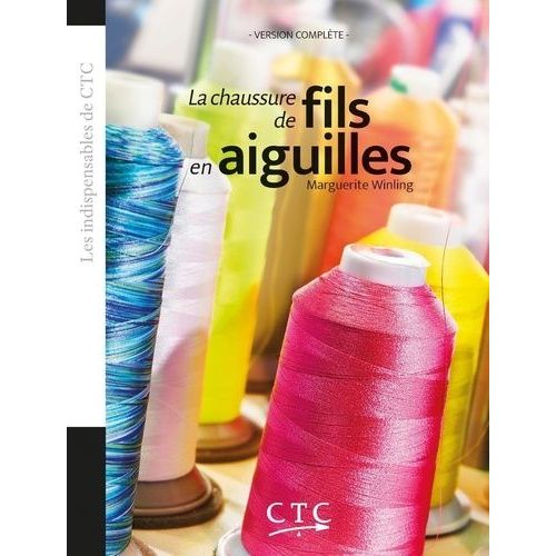 La Chaussure De Fils En Aiguilles