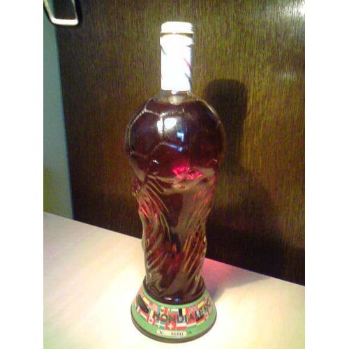 Castel Del Monte - Caldirola -  Vin Rosé Spécial "Mondiale 1990"