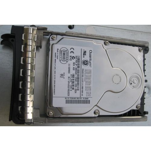Dell 080XUH (Quantum TY36J461)  - Disque dur interne - 36.7 Go - 10K - 80 broches SCA ULTRA3 (U160)